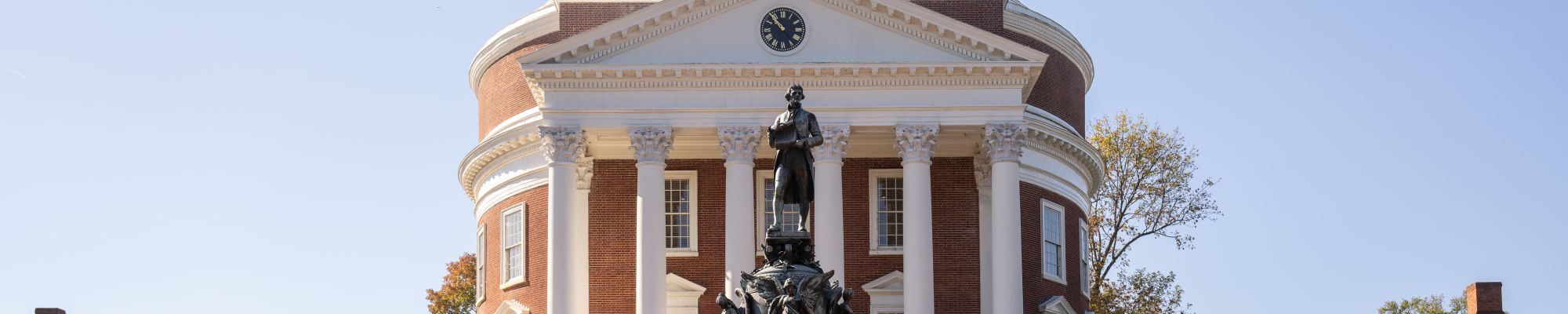 Rotunda and Thomas Jefferson statue